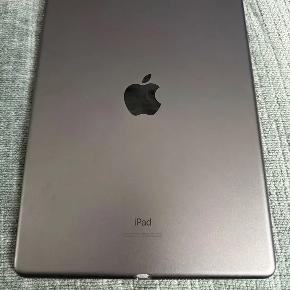 Apple IPad 7th generation - Picture 3 of 8